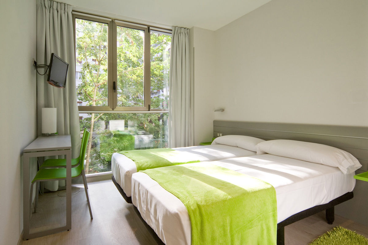 Hotel & Suites Arrizul Gros San Sebastián Zimmer foto