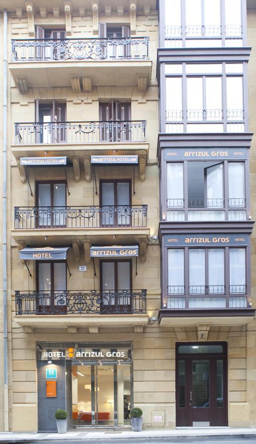 Hotel & Suites Arrizul Gros San Sebastián Exterior foto